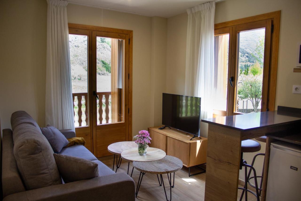 Apartaments Areny - L'Amfitriona エステリ・ダネウ エクステリア 写真